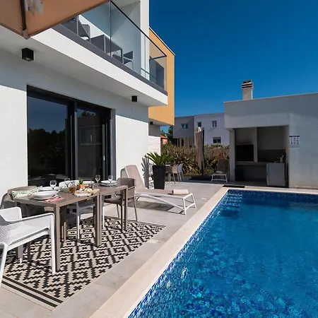 Appartement Adriana Ii