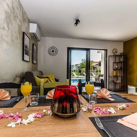 Adriana Ii Apartment