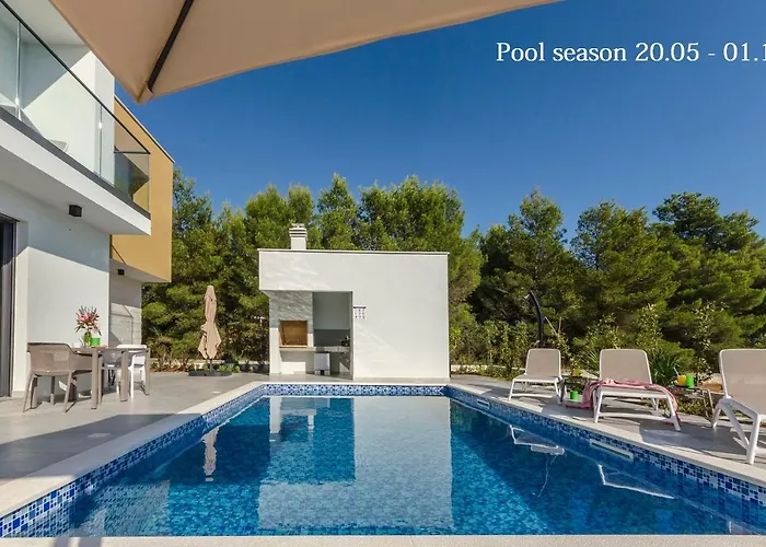 Adriana Ii Apartman Srima