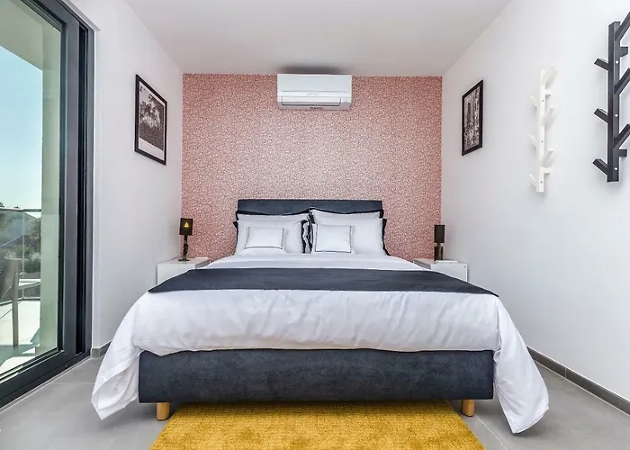 Adriana Ii Appartement