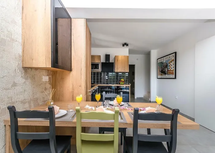 Adriana Ii Appartement