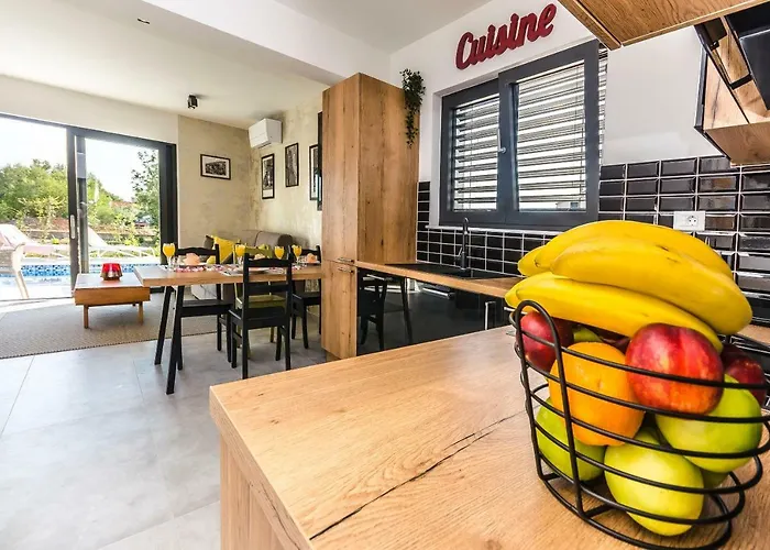 Adriana Ii Apartman Srima